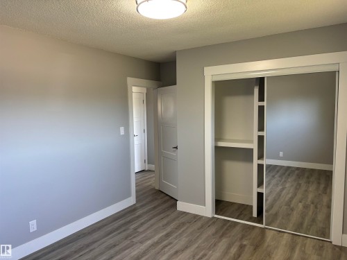 8028 134A Avenue Nw, Edmonton, AB - Indoor Photo Showing Other Room