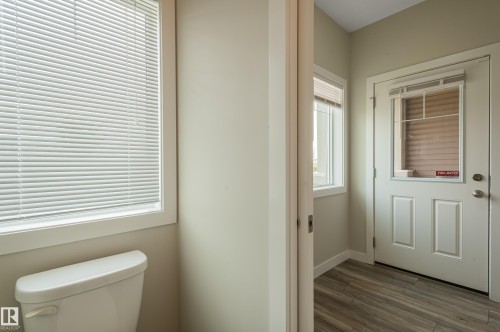 207 Griesbach Road, Edmonton, AB - Indoor Photo Showing Bathroom