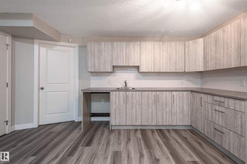 207 Griesbach Road, Edmonton, AB - Indoor