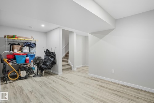 78 Garneau Gate, Spruce Grove, AB - Indoor Photo Showing Other Room