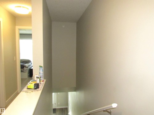 90 2560 Pegasus Boulevard, Edmonton, AB - Indoor Photo Showing Other Room