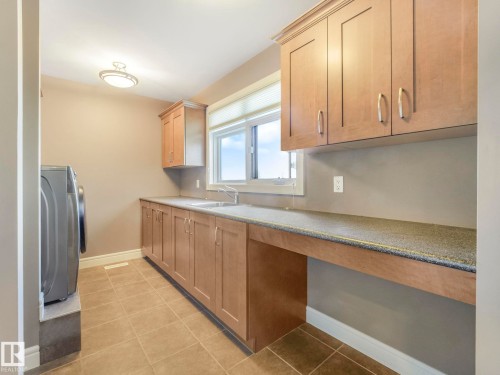 2408 Martell Crescent, Edmonton, AB - Indoor Photo Showing Kitchen