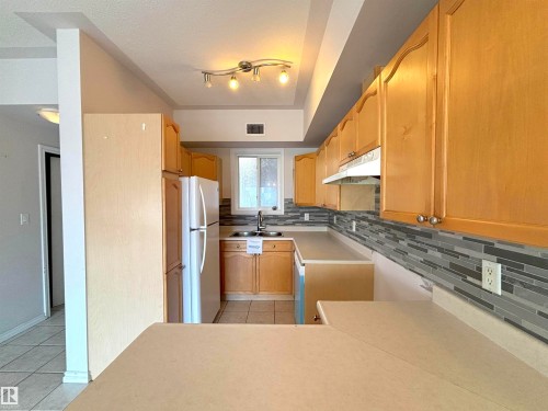 510 10606 102 Avenue, Edmonton, AB - Indoor Photo Showing Kitchen With Double Sink