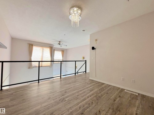 510 10606 102 Avenue, Edmonton, AB - Indoor Photo Showing Other Room