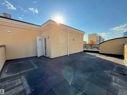 510 10606 102 Avenue, Edmonton, AB - Outdoor