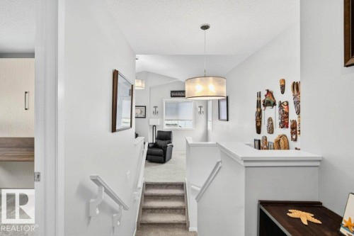 17096 46 Street, Edmonton, AB - Indoor Photo Showing Other Room