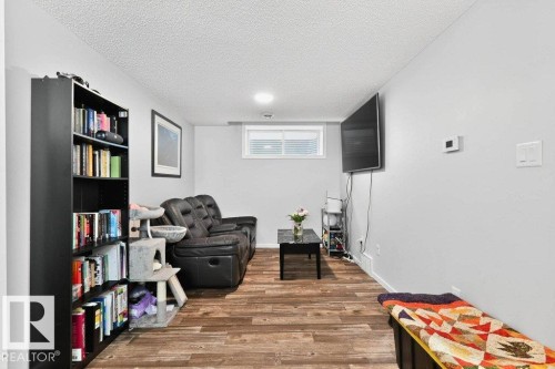17096 46 Street, Edmonton, AB - Indoor Photo Showing Other Room