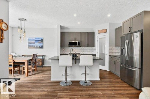 17096 46 Street, Edmonton, AB - Indoor Photo Showing Kitchen With Stainless Steel Kitchen With Upgraded Kitchen