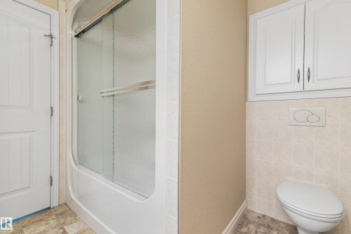 #111-59311 Range Rd 35, Rural Barrhead County, AB - Indoor Photo Showing Bathroom