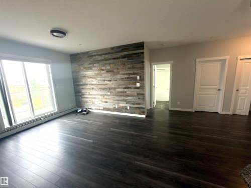415 812 Welsh Drive, Edmonton, AB - Indoor Photo Showing Other Room