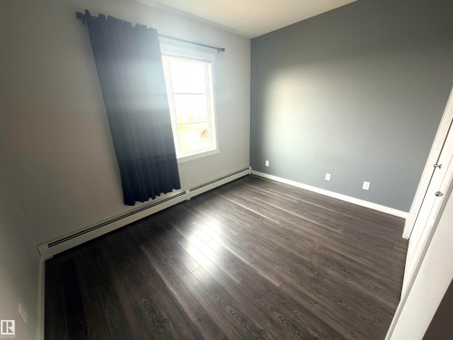 415 812 Welsh Drive, Edmonton, AB - Indoor Photo Showing Other Room