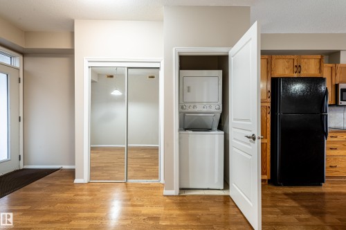 206 10503 98 Avenue, Edmonton, AB - Indoor