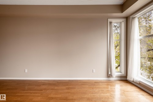 206 10503 98 Avenue, Edmonton, AB - Indoor Photo Showing Other Room