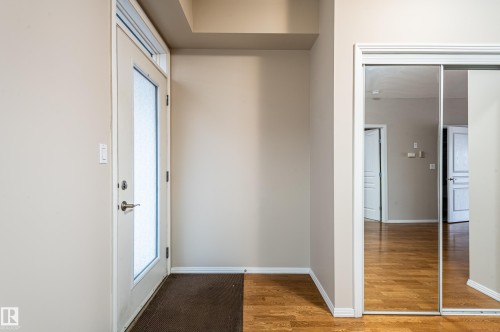 206 10503 98 Avenue, Edmonton, AB - Indoor Photo Showing Other Room