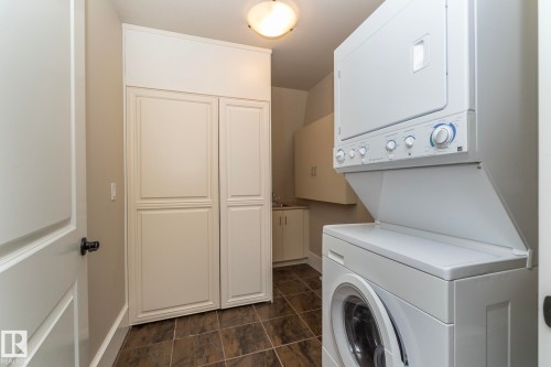63 Fairway Drive, Edmonton, AB - Indoor Photo Showing Laundry Room