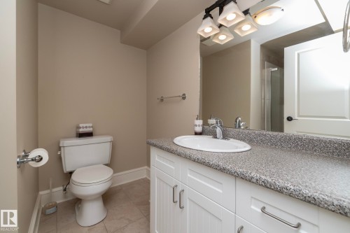63 Fairway Drive, Edmonton, AB - Indoor Photo Showing Bathroom