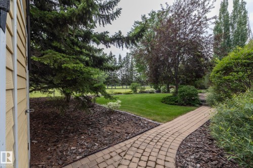 63 Fairway Drive, Edmonton, AB - Outdoor