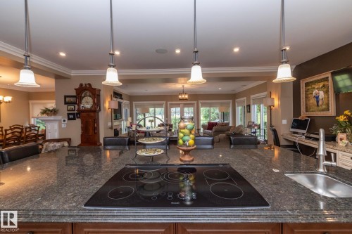 63 Fairway Drive, Edmonton, AB - Indoor Photo Showing Kitchen