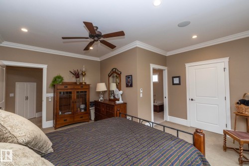 63 Fairway Drive, Edmonton, AB - Indoor Photo Showing Bedroom