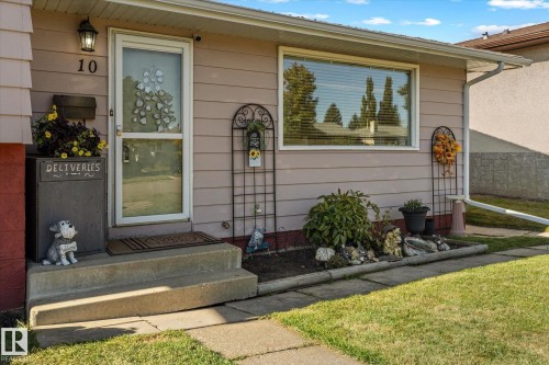 10 Brookside Crescent, Spruce Grove, AB - Outdoor With Exterior