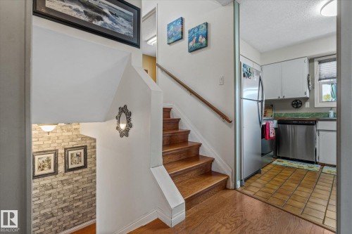 10 Brookside Crescent, Spruce Grove, AB - Indoor Photo Showing Other Room