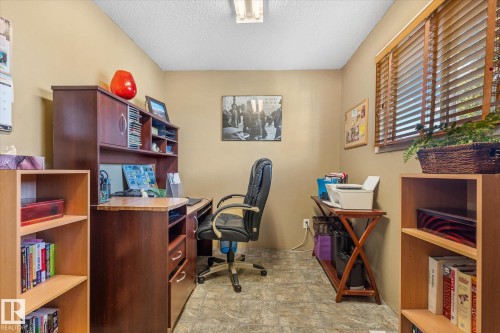 10 Brookside Crescent, Spruce Grove, AB - Indoor Photo Showing Office
