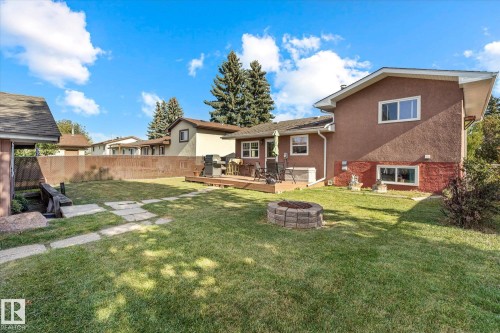 10 Brookside Crescent, Spruce Grove, AB - Outdoor
