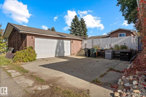 10 Brookside Crescent, Spruce Grove, AB - Outdoor