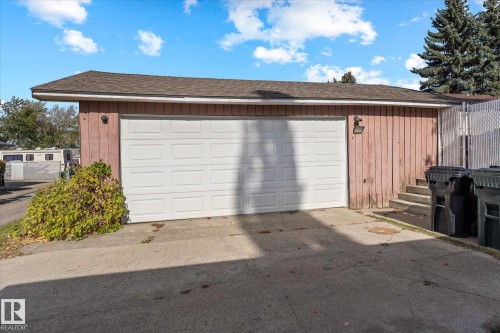 10 Brookside Crescent, Spruce Grove, AB - Outdoor With Exterior