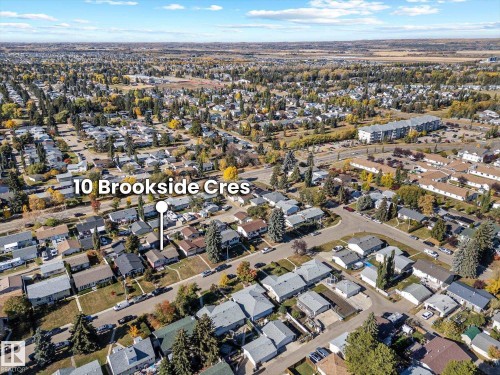10 Brookside Crescent, Spruce Grove, AB - Outdoor With View