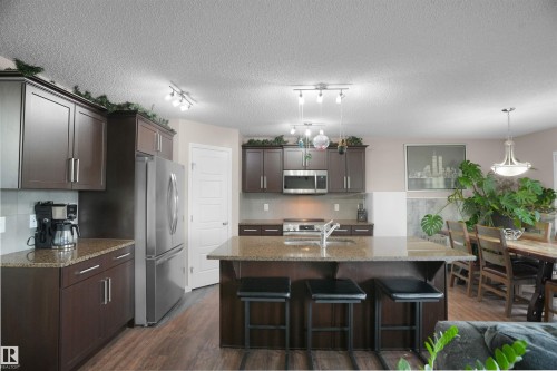 15160 16 Street, Edmonton, AB - Indoor Photo Showing Kitchen With Upgraded Kitchen