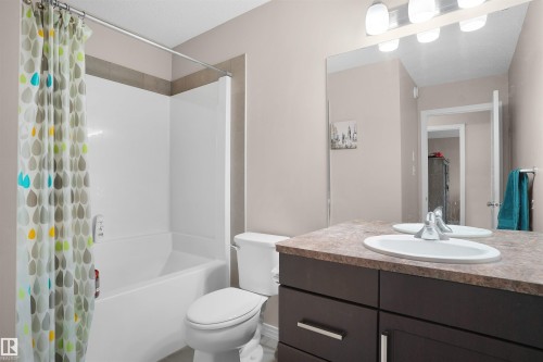 15160 16 Street, Edmonton, AB - Indoor Photo Showing Bathroom