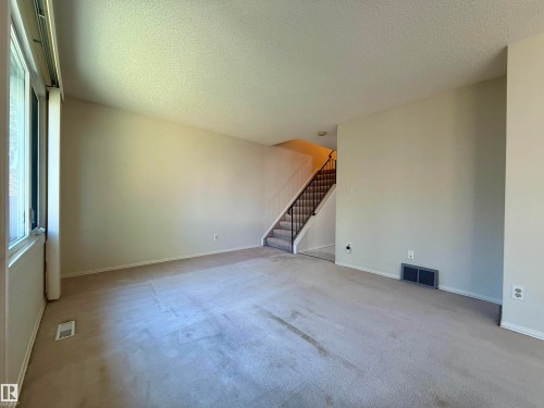 221 Callingwood Place, Edmonton, AB - Indoor Photo Showing Other Room