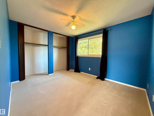 221 Callingwood Place, Edmonton, AB - Indoor Photo Showing Other Room