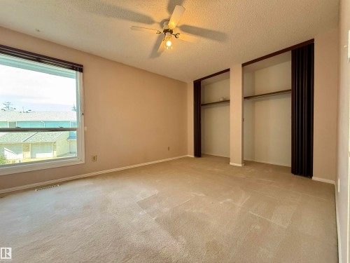 221 Callingwood Place, Edmonton, AB - Indoor Photo Showing Other Room