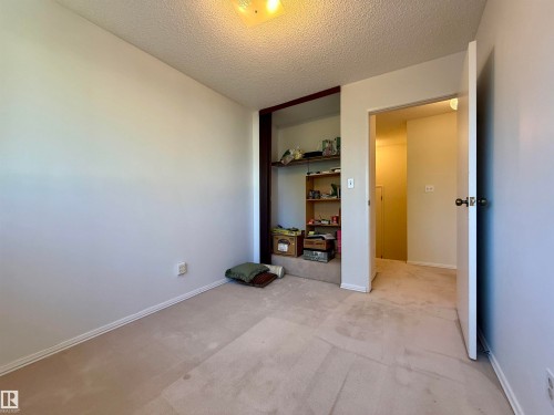 221 Callingwood Place, Edmonton, AB - Indoor Photo Showing Other Room