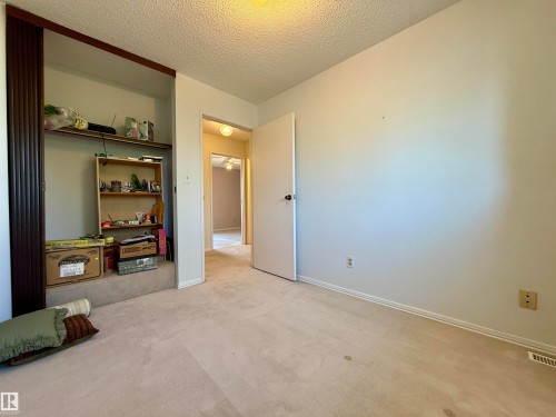 221 Callingwood Place, Edmonton, AB - Indoor Photo Showing Other Room