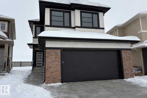 9613 89A Street  Morinville, AB T8R 0C5