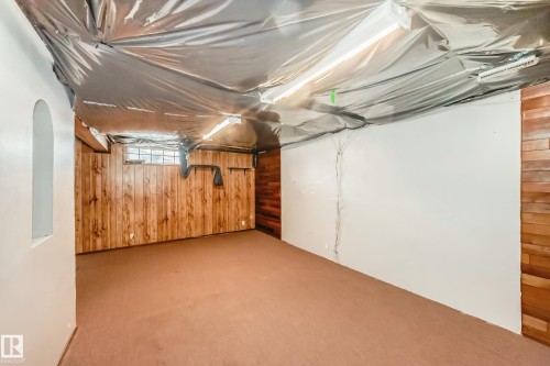 4108 135 Avenue, Edmonton, AB - Indoor