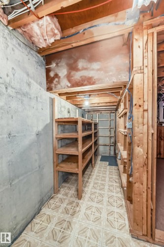 4108 135 Avenue, Edmonton, AB - Indoor