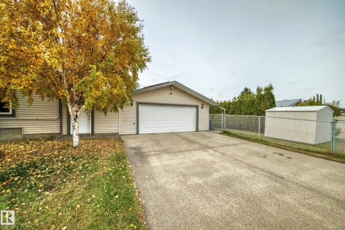 4108 135 Avenue, Edmonton, AB - Outdoor