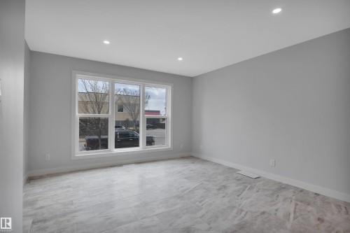 5006 48 Ave, Leduc, AB - Indoor Photo Showing Other Room