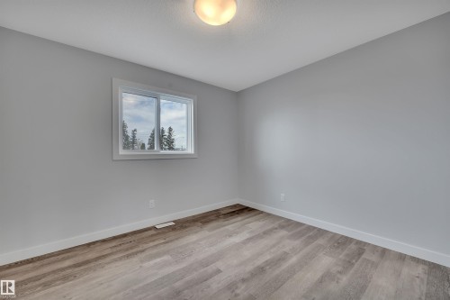 5006 48 Ave, Leduc, AB - Indoor Photo Showing Other Room
