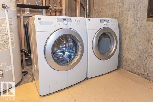 1720 89 Street, Edmonton, AB - Indoor Photo Showing Laundry Room