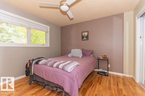 1720 89 Street, Edmonton, AB - Indoor Photo Showing Bedroom