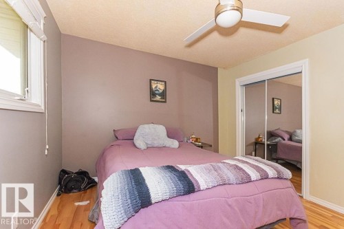 1720 89 Street, Edmonton, AB - Indoor Photo Showing Bedroom