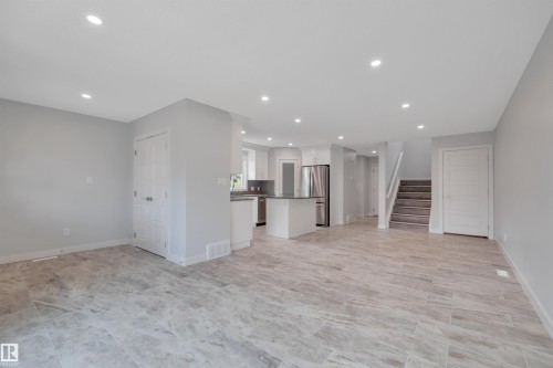 5008 48 Avenue, Leduc, AB - Indoor