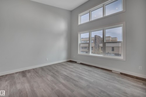 5008 48 Avenue, Leduc, AB - Indoor Photo Showing Other Room