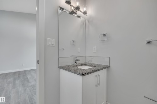 5008 48 Ave, Leduc, AB - Indoor Photo Showing Bathroom