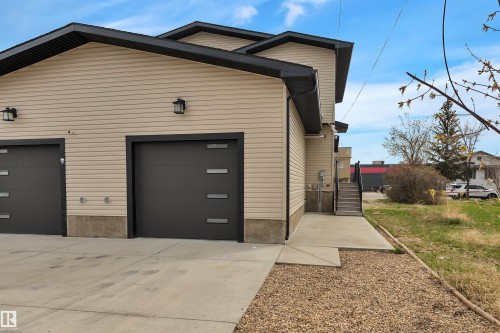 5008 48 Avenue, Leduc, AB - Outdoor With Exterior